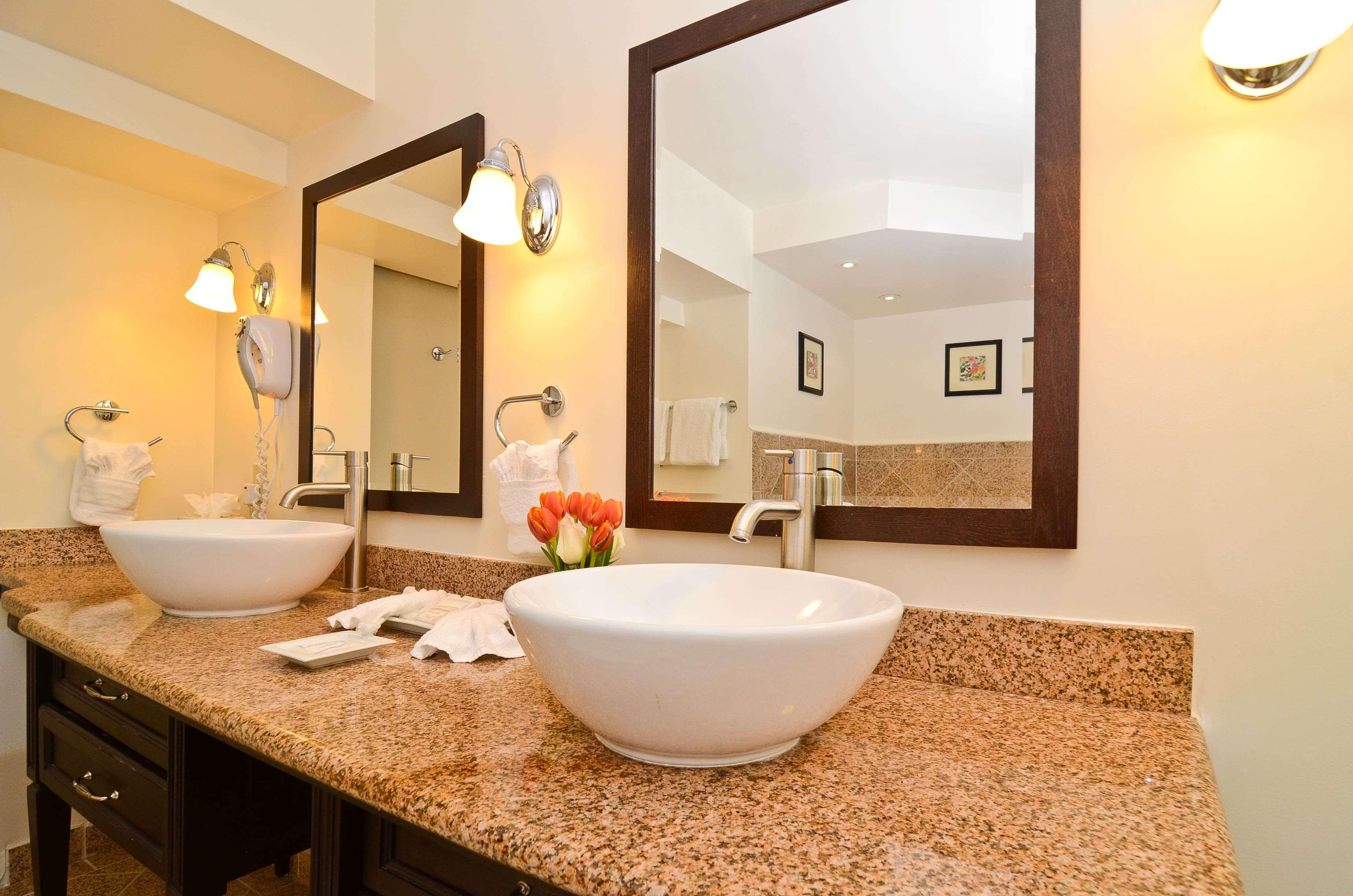 Ramada By Wyndham Oakland Downtown City Center Kültér fotó