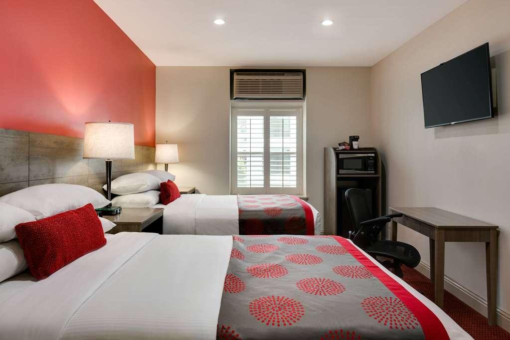 Ramada By Wyndham Oakland Downtown City Center Szoba fotó